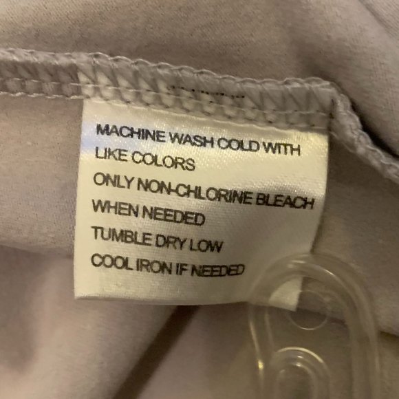 NWT Bay Studio Grey Cami - Size Medium - Picture 6 of 7